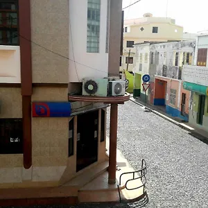 https://los-cuartos-man-pretinha.cape-verdehotels.com